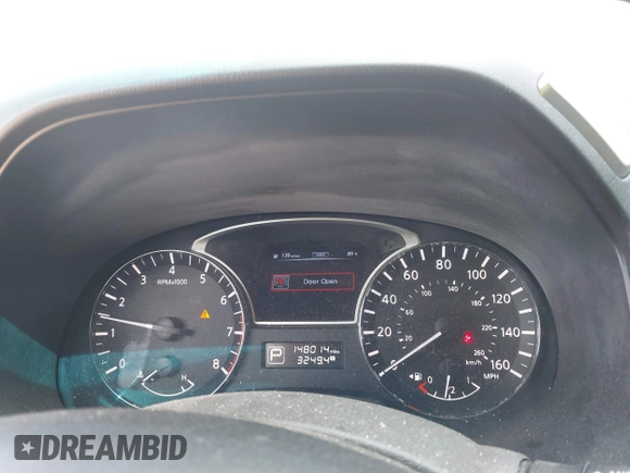 2014 Nissan Pathfinder Platinum with VIN 5N1AR2MMXEC700693, listed as a IAAI auction lot 42587795 with 148,014 mi miles and . Bid and sale history available at DreamBid. Image 7.