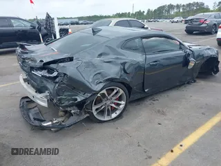 2017 Chevrolet Camaro 2SS with VIN 1G1FH1R72H0177890, listed as a IAAI auction lot 41935185 with 17,510 mi miles. Bid and sale history available at carsss.com. Image 6.