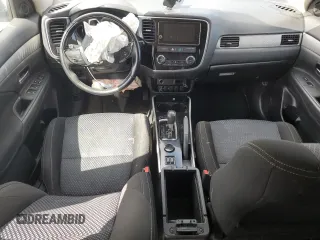 2018 Mitsubishi Outlander SE с VIN JA4AD3A31JJ004194, выставлен на аукционе Copart как лот 54364925 с пробегом Не указан миль и Списание • Salvage title. История ставок и продаж доступна на DreamBid. Изображение 8.