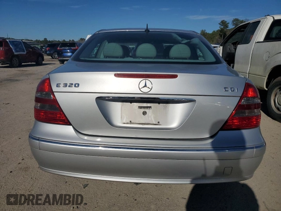 2005 Mercedes-Benz E-Class 3.2L CDI with VIN WDBUF26J55A609841, listed as a Copart auction lot 43198755 with 253,208 mi miles and Clean Title. Bid and sale history available at carsss.com. Image 6.