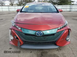 2017 Toyota Prius Plus with VIN JTDKARFP8H3002944, listed as a Copart auction lot 53931505 with 84,809 mi miles and Salvage Title. Bid and sale history available at DreamBid. Image 5.