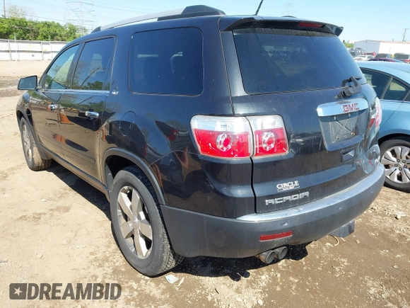 2011 GMC Acadia SLT1 with VIN 1GKKVRED0BJ232917, listed as a IAAI auction lot 42109889 with 145,670 mi miles. Bid and sale history available at carsss.com. Image 3.