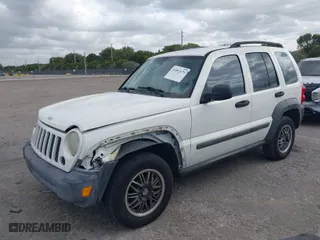 2007 Jeep Liberty Sport with VIN 1J4GK48K57W633312, listed as a IAAI auction lot 41893171 with 116,331 mi miles. Bid and sale history available at carsss.com. Image 2.
