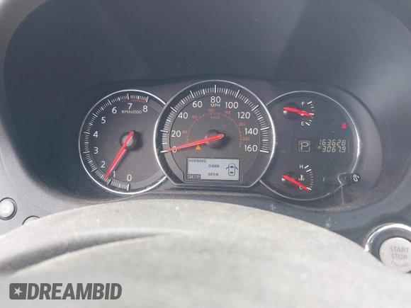 2014 Nissan Maxima S with VIN 1N4AA5AP0EC431251, listed as a IAAI auction lot 42120884 with 163,628 mi miles and . Bid and sale history available at DreamBid. Image 7.