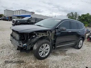 2024 Cadillac XT6 FWD Luxury z VIN 1GYKPAR41RZ734536, wystawiony jako Copart lot #46669655 z przebiegiem 11 916 mil mil oraz Szkoda całkowita • Salvage title. Historia ofert i sprzedaży dostępna na DreamBid. Obrazek 1.