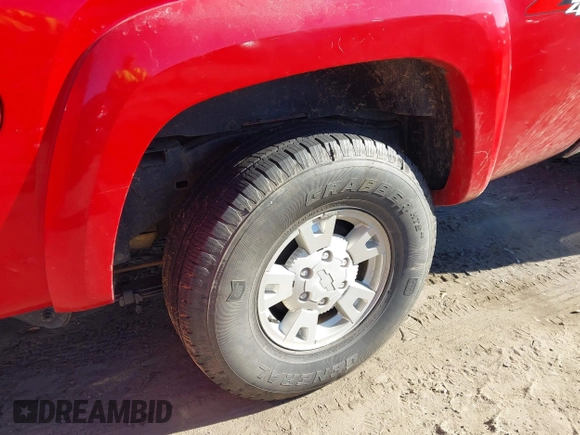 2004 Chevrolet Colorado LS Z71 with VIN 1GCDT196648210468, listed as a IAAI auction lot 41342300 with 206,478 mi miles. Bid and sale history available at carsss.com. Image 16.