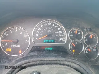 2005 GMC Envoy SLT with VIN 1GKDS13SX52322725, listed as a Copart auction lot 82032674 with 249,288 mi miles and Salvage Title. Bid and sale history available at carsss.com. Image 9.