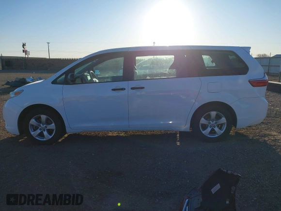 2017 Toyota Sienna L with VIN 5TDZZ3DC3HS828040, listed as a IAAI auction lot 41824384 with 76,159 mi miles. Bid and sale history available at carsss.com. Image 15.