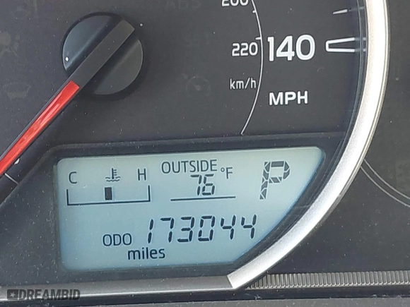 2015 Toyota RAV4 XLE with VIN JTMWFREV9FJ045975, listed as a IAAI auction lot 41896046 with 173,044 mi miles. Bid and sale history available at carsss.com. Image 15.