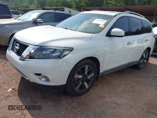 2014 Nissan Pathfinder Platinum with VIN 5N1AR2MN8EC717632, listed as a IAAI auction lot 42474040 with 190,041 mi miles and . Bid and sale history available at DreamBid. Image 2.