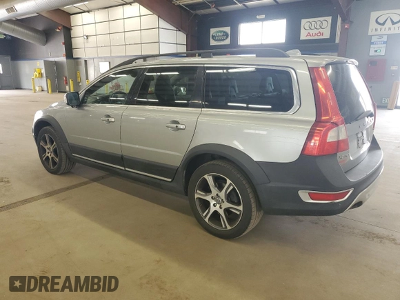 2012 Volvo XC70 T6 with VIN YV4902BZ8C1125290, listed as a Copart auction lot 48926215 with 172,225 mi miles and Clean Title. Bid and sale history available at DreamBid. Image 2.