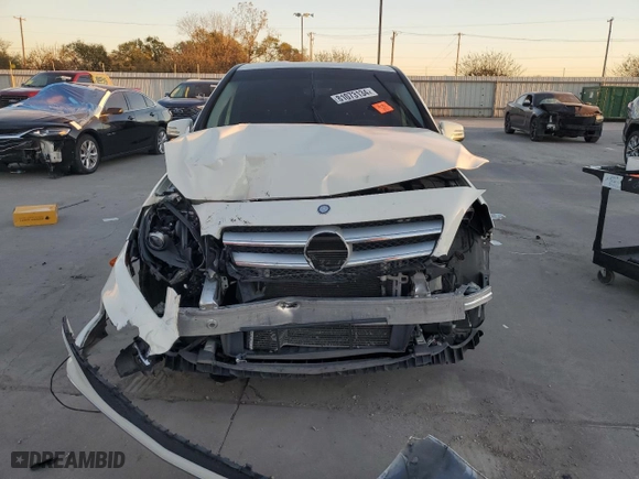 2014 Mercedes-Benz B-Class with VIN WDDVP9AB0EJ001291, listed as a Copart auction lot 81073134 with 0 mi miles and Salvage Title. Bid and sale history available at carsss.com. Image 5.
