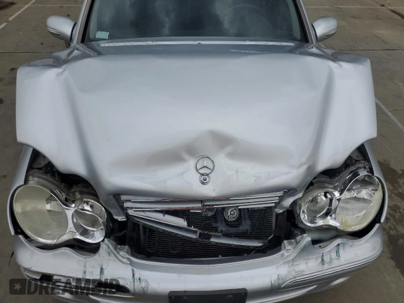 2007 Mercedes-Benz C 280 Luxury with VIN WDBRF92H37F931921, listed as a Copart auction lot 52728455 with 159,722 mi miles and Salvage title. Bid and sale history available at DreamBid. Image 11.