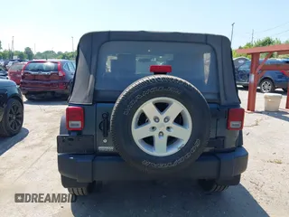 2008 Jeep Wrangler X with VIN 1J4FA24148L523290, listed as a IAAI auction lot 42694288 with 73,921 mi miles and . Bid and sale history available at DreamBid. Image 16.