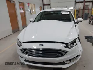 2017 Ford Fusion SE with VIN 3FA6P0H7XHR355914, listed as a IAAI auction lot 41983458 with 118,403 mi miles. Bid and sale history available at carsss.com. Image 12.