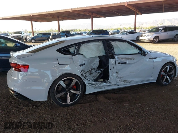 2023 Audi A5 Sportback S line Premium Plus z VIN WAUFACF50PA037465, wystawiony jako IAAI lot #42115428 z przebiegiem 34 463 mil mil oraz . Historia ofert i sprzedaży dostępna na DreamBid. Obrazek 6.