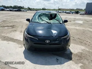 2023 Toyota Corolla LE with VIN 5YFB4MDE2PP024200, listed as a Copart auction lot 49831725 with 25,698 mi miles and Salvage Title. Bid and sale history available at DreamBid. Image 10.