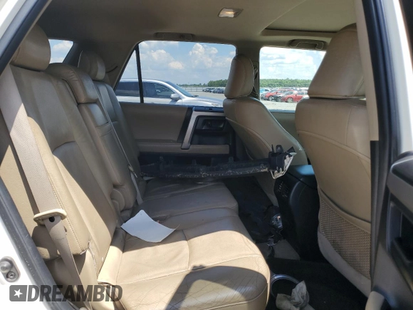 2011 Toyota 4Runner Trail z VIN JTEBU5JR6B5068389, wystawiony jako Copart lot #56274274 z przebiegiem 157 782 mil mil oraz Szkoda całkowita • Salvage title. Historia ofert i sprzedaży dostępna na DreamBid. Obrazek 10.