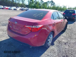 2018 Toyota Corolla L z VIN 2T1BURHE6JC057196, wystawiony jako IAAI lot #42305307 z przebiegiem 106 670 mil mil oraz . Historia ofert i sprzedaży dostępna na DreamBid. Obrazek 4.
