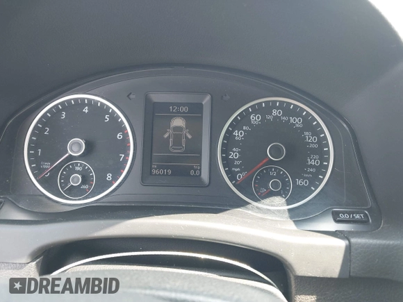 2016 Volkswagen Tiguan R-Line with VIN WVGAV7AX7GW557260, listed as a IAAI auction lot 42569691 with 96,019 mi miles and . Bid and sale history available at DreamBid. Image 7.