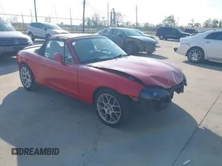 2001 Mazda MX-5 Miata with VIN JM1NB353510203388, listed as a IAAI auction lot 40941109 with 135,663 mi miles and . Bid and sale history available at DreamBid. Image 1.