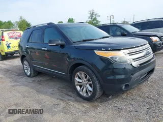 2014 Ford Explorer XLT z VIN 1FM5K8D88EGA98879, wystawiony jako IAAI lot #42135156 z przebiegiem 221 590 mil mil oraz . Historia ofert i sprzedaży dostępna na DreamBid. Obrazek 1.