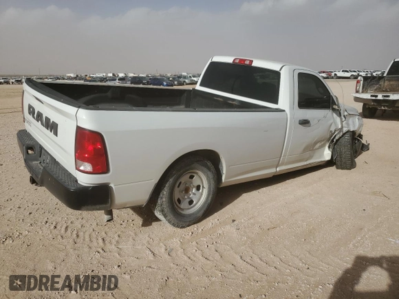 2018 Ram 1500 Tradesman z VIN 3C6JR7DG2JG322475, wystawiony jako Copart lot #47299175 z przebiegiem 65 099 mil mil oraz Szkoda całkowita • Salvage title. Historia ofert i sprzedaży dostępna na DreamBid. Obrazek 3.