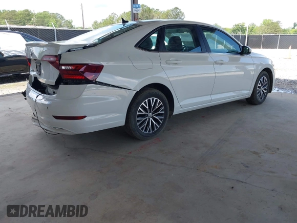 2021 Volkswagen Jetta S with VIN 3VWC57BU0MM013922, listed as a IAAI auction lot 42270877 with 36,741 mi miles and . Bid and sale history available at DreamBid. Image 4.