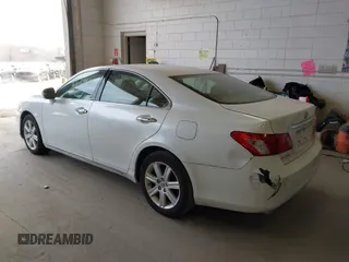 2007 Lexus ES 350 with VIN JTHBJ46G672145333, listed as a IAAI auction lot 42059523 with 206,756 mi miles. Bid and sale history available at carsss.com. Image 3.