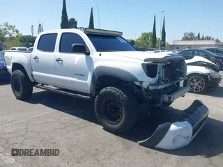2011 Toyota Tacoma with VIN 3TMLU4EN7BM074531, listed as a IAAI auction lot 42509692 with 187,504 mi miles and . Bid and sale history available at DreamBid. Image 1.