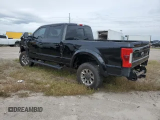 2017 Ford F-350 Platinum z VIN 1FT8W3BT9HEE10126, wystawiony jako Copart lot #57335445 z przebiegiem 131 408 mil mil oraz Szkoda całkowita • Salvage title. Historia ofert i sprzedaży dostępna na DreamBid. Obrazek 2.