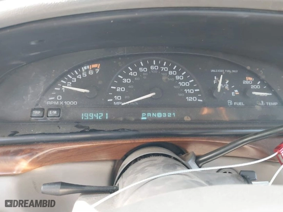 1999 Oldsmobile 88 LS with VIN 1G3HN52K6X4818867, listed as a IAAI auction lot 40958748 with NaN miles. Bid and sale history available at carsss.com. Image 7.