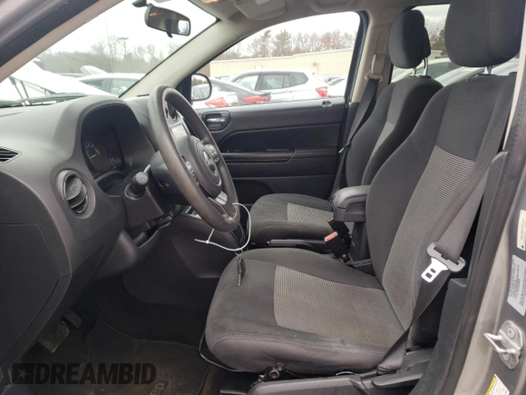 2015 Jeep Compass Sport with VIN 1C4NJDBBXFD423453, listed as a Copart auction lot 35896183 with 140,221 mi miles. Bid and sale history available at carsss.com. Image 7.