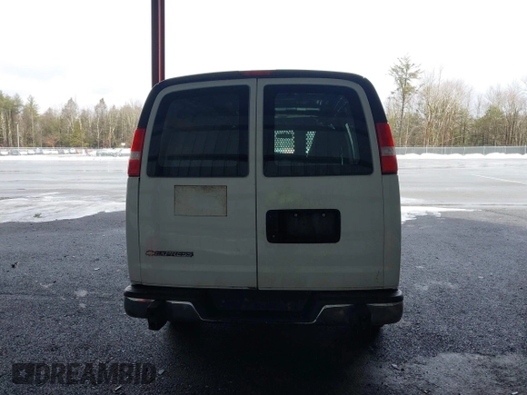 2018 Chevrolet Express Cargo Van with VIN 1GCWGAFG8J1905193, listed as a IAAI auction lot 41726804 with 83,690 mi miles. Bid and sale history available at carsss.com. Image 16.