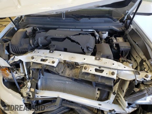 2018 GMC Canyon 4WD SLT with VIN 1GTG6DEN3J1241720, listed as a Copart auction lot 51258595 with 31,969 mi miles and Salvage Title. Bid and sale history available at carsss.com. Image 12.