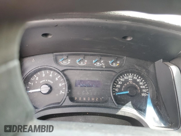 2014 Ford F-150 XL with VIN 1FTMF1CM2EKF16215, listed as a Copart auction lot 64778775 with 242,400 mi miles and Clean title. Bid and sale history available at DreamBid. Image 9.