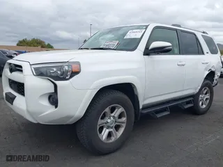 2024 Toyota 4Runner SR5 Premium with VIN JTENU5JR4R6243479, listed as a IAAI auction lot 42068243 with 17,533 mi miles. Bid and sale history available at carsss.com. Image 20.