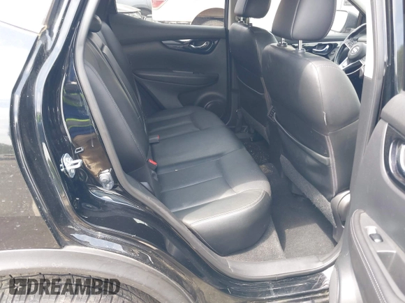 2017 Nissan Rogue S z VIN JN1BJ1CP9HW019565, wystawiony jako IAAI lot #42121059 z przebiegiem 106 056 mil mil oraz . Historia ofert i sprzedaży dostępna na DreamBid. Obrazek 8.