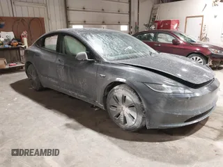 2025 Tesla Model 3 Long Range с VIN 5YJ3E1EA4SF913869, выставлен на аукционе IAAI как лот 41416608 с пробегом 1 141 миль миль и . История ставок и продаж доступна на DreamBid. Изображение 1.