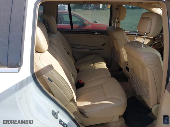 2011 Mercedes-Benz GL-Class GL 450 with VIN 4JGBF7BE6BA744591, listed as a IAAI auction lot 42047641 with 1 mi miles. Bid and sale history available at carsss.com. Image 8.