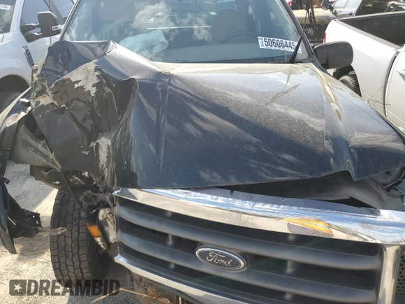 2000 Ford F-350 XL with VIN 1FTSW31FXYED30772, listed as a Copart auction lot 50606445 with 402,923 mi miles and Salvage title. Bid and sale history available at DreamBid. Image 12.