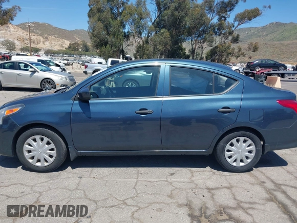 2016 Nissan Versa SV with VIN 3N1CN7AP3GL855973, listed as a IAAI auction lot 41993552 with 75,351 mi miles. Bid and sale history available at carsss.com. Image 14.