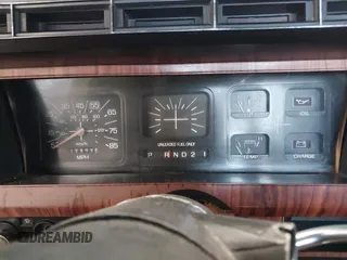1981 Ford F-150 с VIN 1FTDF15F3BUA40006, выставлен на аукционе IAAI как лот 42456045 с пробегом 53 417 миль миль и . История ставок и продаж доступна на DreamBid. Изображение 7.