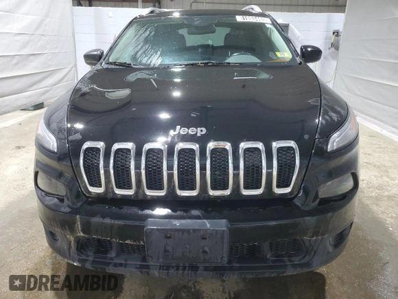 2018 Jeep Cherokee Latitude Plus with VIN 1C4PJMLX4JD517453, listed as a Copart auction lot 61653465 with 99,281 mi miles and Clean title. Bid and sale history available at DreamBid. Image 5.