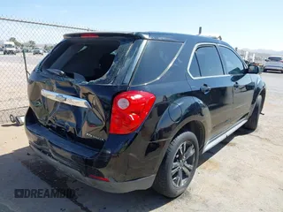 2013 Chevrolet Equinox LS z VIN 2GNALBEK3D6281989, wystawiony jako IAAI lot #41904518 z przebiegiem 126 262 mil mil oraz . Historia ofert i sprzedaży dostępna na DreamBid. Obrazek 4.