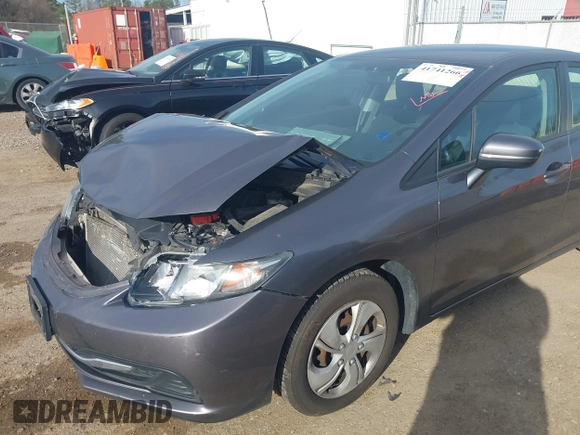 2015 Honda Civic Sedan LX with VIN 19XFB2F5XFE087411, listed as a IAAI auction lot 41741266 with 83,259 mi miles. Bid and sale history available at carsss.com. Image 18.