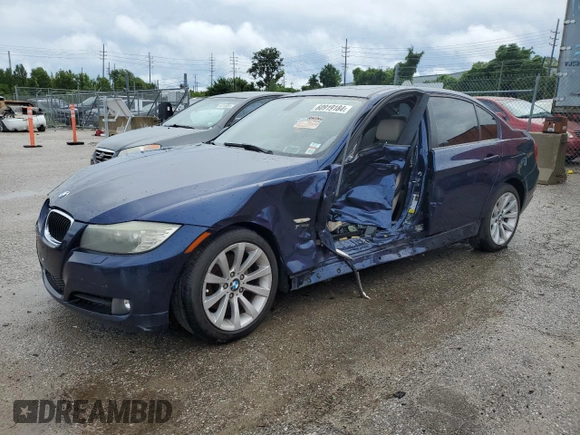 2011 BMW 3 Series 328i xDrive z VIN WBAPK5G57BNN27947, wystawiony jako Copart lot #60919184 z przebiegiem Nie podano mil oraz Szkody całkowita. Historia ofert i sprzedaży dostępna na DreamBid. Obrazek 1.