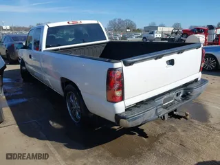 2006 Chevrolet Silverado 1500 LT1 with VIN 1GCEC19Z66E241982, listed as a IAAI auction lot 41498097 with 102,462 mi miles. Bid and sale history available at carsss.com. Image 3.