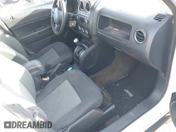 2017 Jeep Patriot 75th Anniversary with VIN 1C4NJRBB0HD138003, listed as a IAAI auction lot 41717936 with 120,610 mi miles and . Bid and sale history available at carsss.com. Image 5.