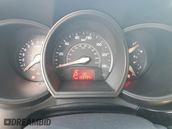 2017 Kia Rio LX z VIN KNADM4A34H6117768, wystawiony jako Copart lot #52455175 z przebiegiem 193 494 mil mil oraz Szkody całkowita. Historia ofert i sprzedaży dostępna na DreamBid. Obrazek 9.